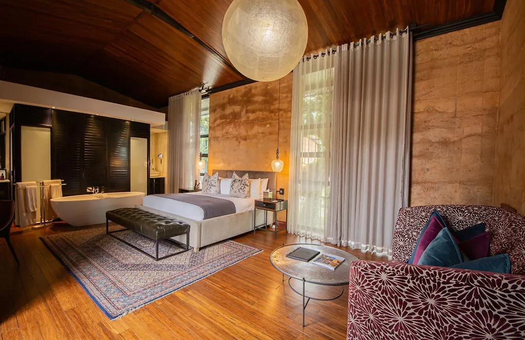 Droombos Boutique Hotel-1